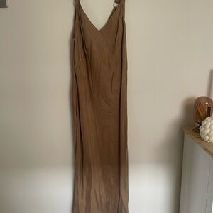 Lucy Paris Elegant Brown Midi Dress